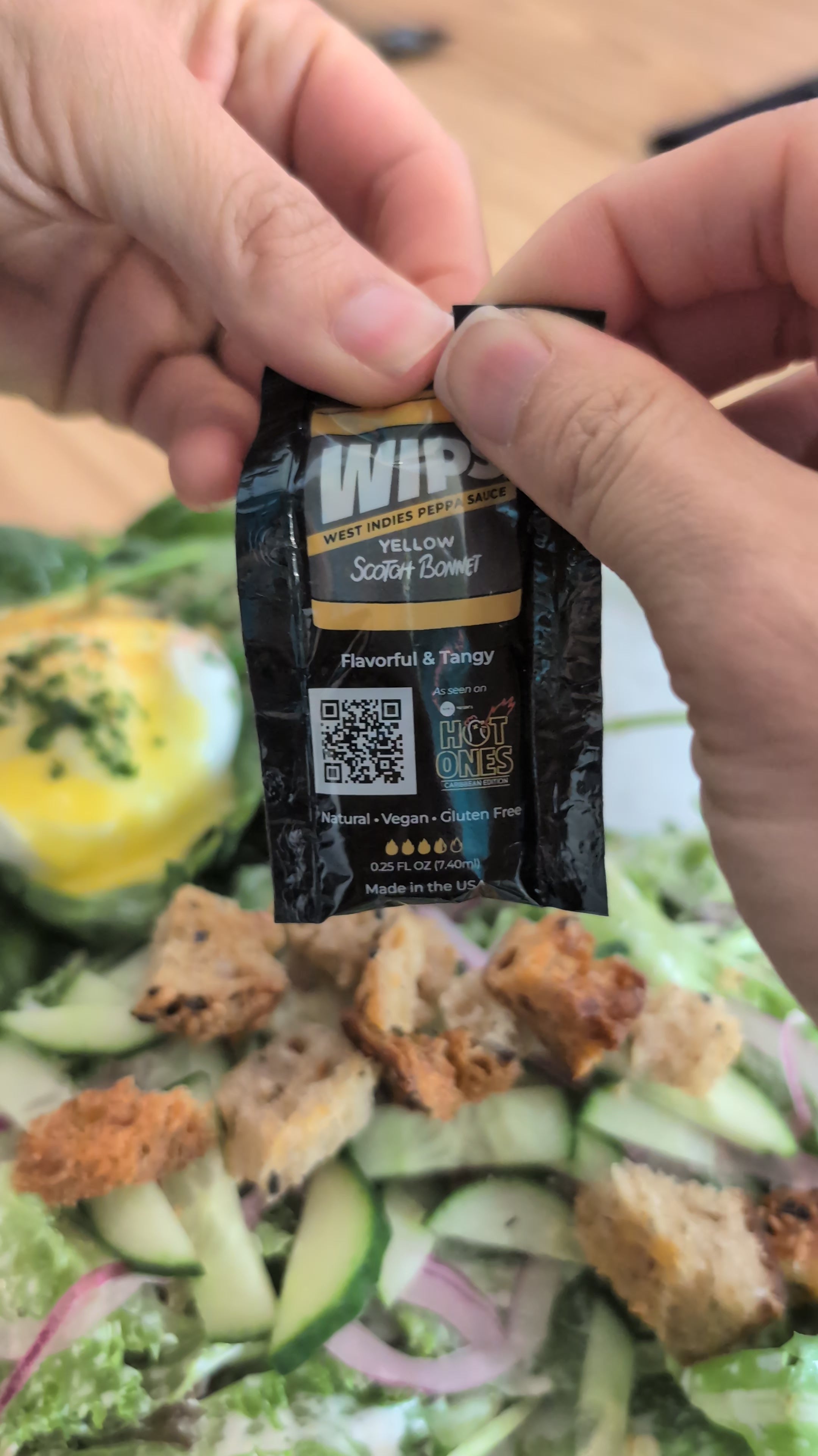 WIPS Red Scotch Bonnet Travel Hot Sauce Packets (0.25 oz) – West